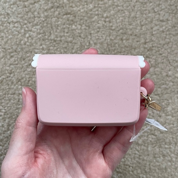 Bath & Body Works Pink Scallop Bow Snap Case PocketBac Holder - Picture 6 of 16